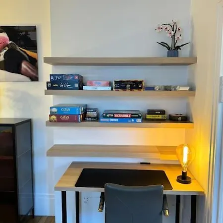 Apartament Batignolles Chaleureux Et Moderne 3 Pieces Paryż