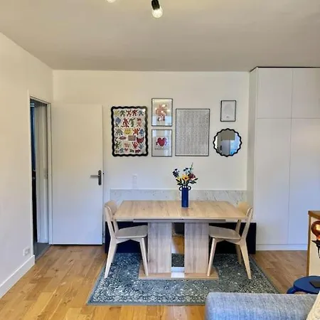 Batignolles Chaleureux Et Moderne 3 Pieces Apartament Paryż